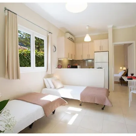 Aelia House - Helios 別荘 *